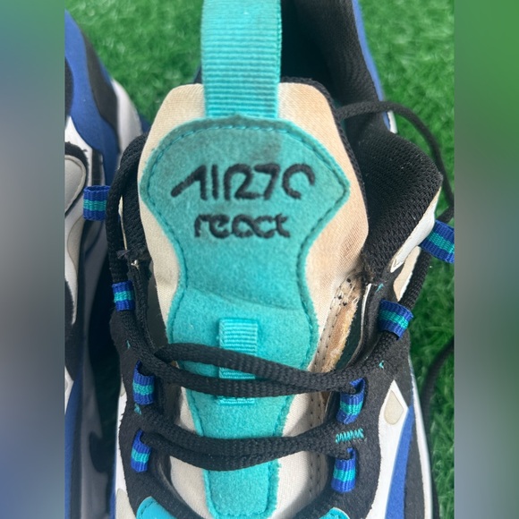 Nike Air Max 270 React Boys Shoes Size 6.5Y, Color: White/Black/Hyper Blue - Picture 7 of 8
